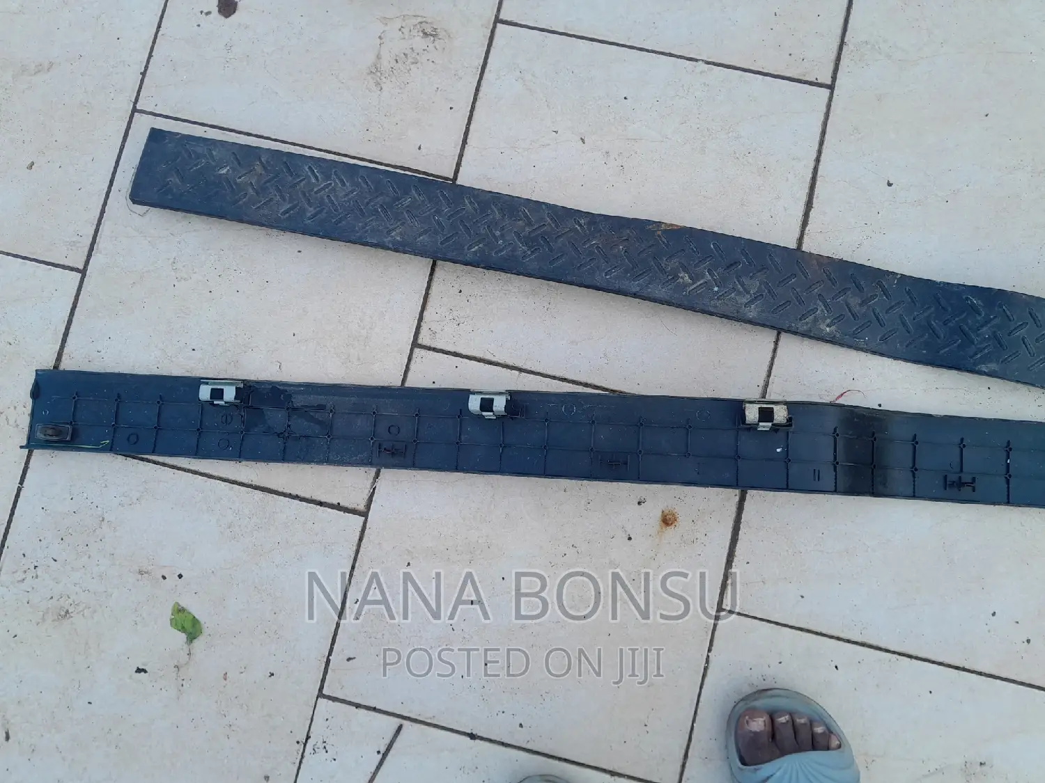 Ford F150 Door Step Fixture
