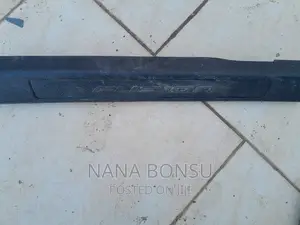 Ford Fusion Door Step Fixture