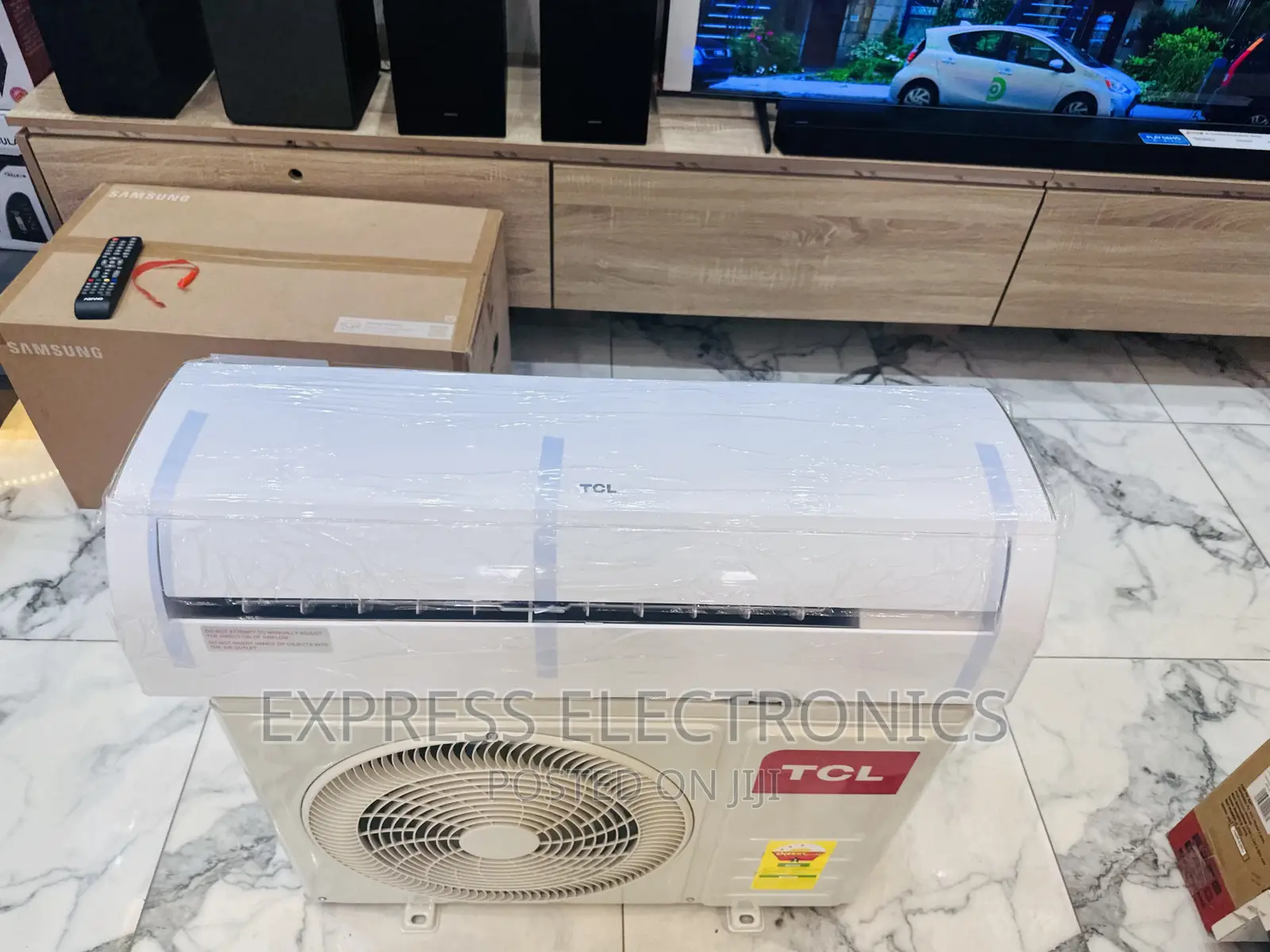 Freshly Airflow Split R410 Gas TCL 1.5hp