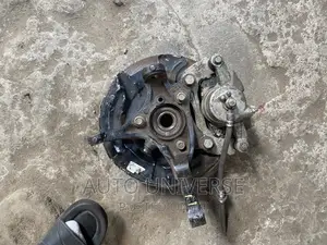 Hyundai Elantra 2017 to 2018 Front Hub Available