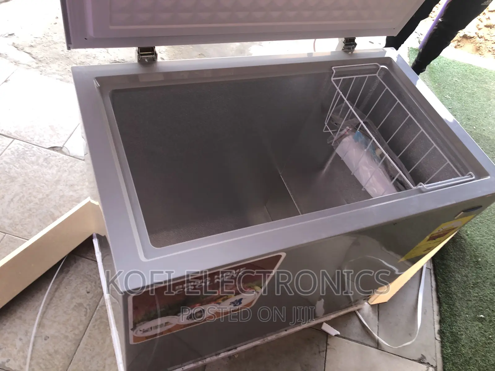Original Zara Chest Freezer 200ltrs