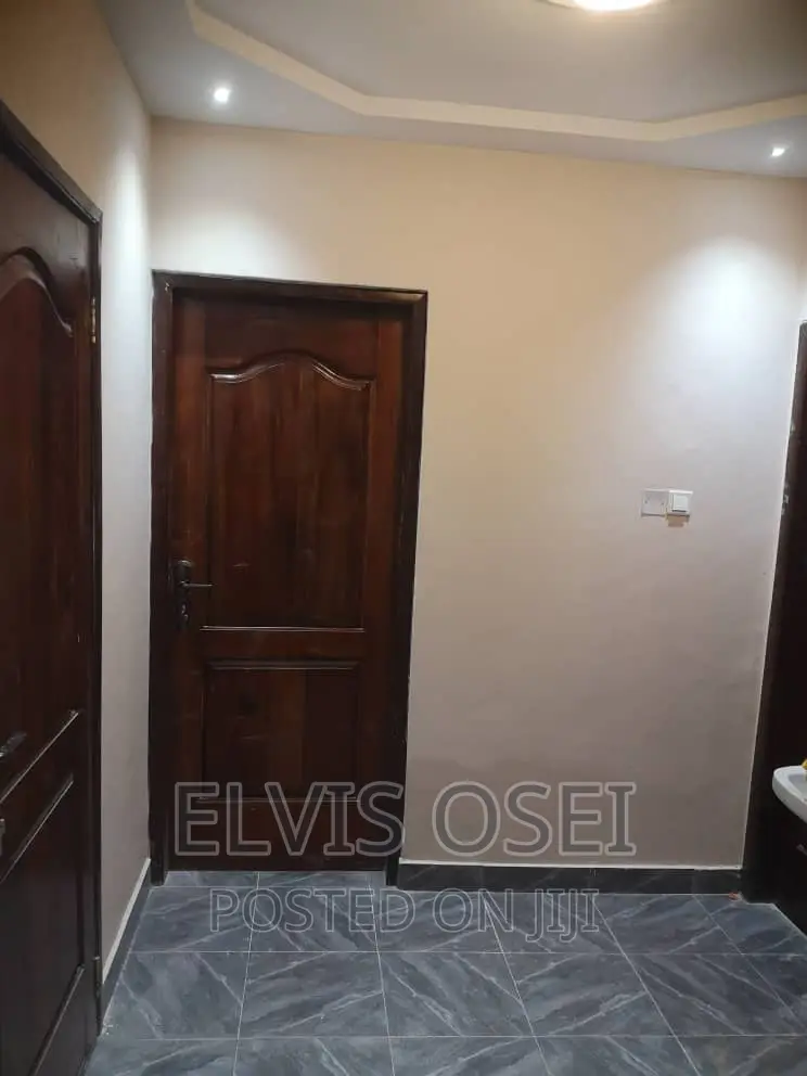 3bdrm House in Metchandi Estate, Gbawe for sale