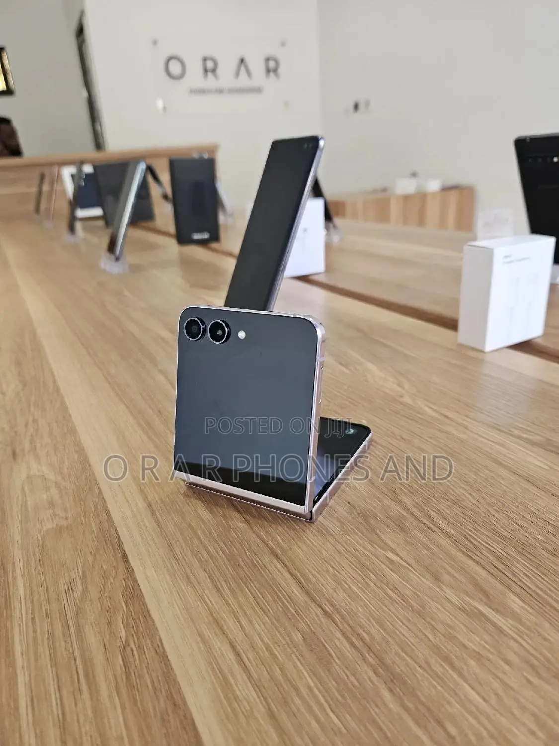 Samsung Galaxy Z Flip 5 256 GB Gray
