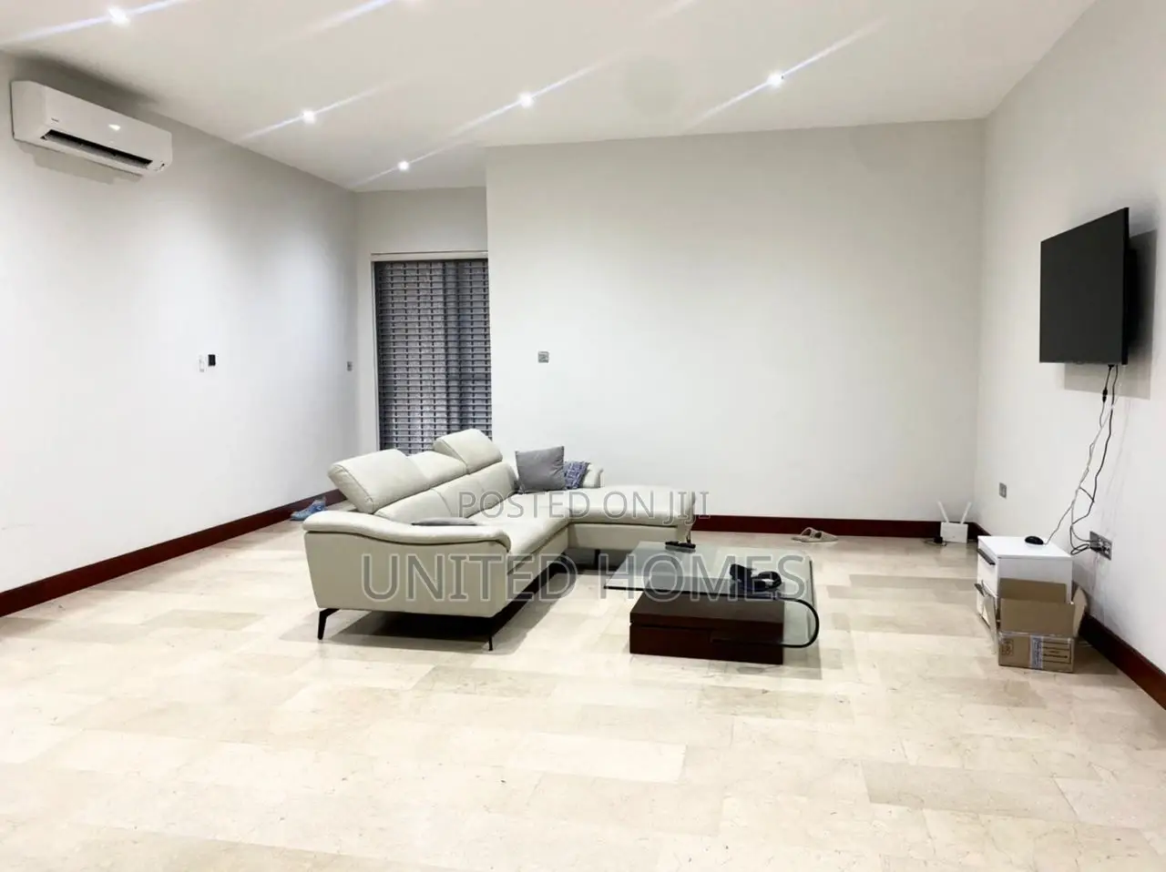Furnished 7bdrm House in Cantonments for rent