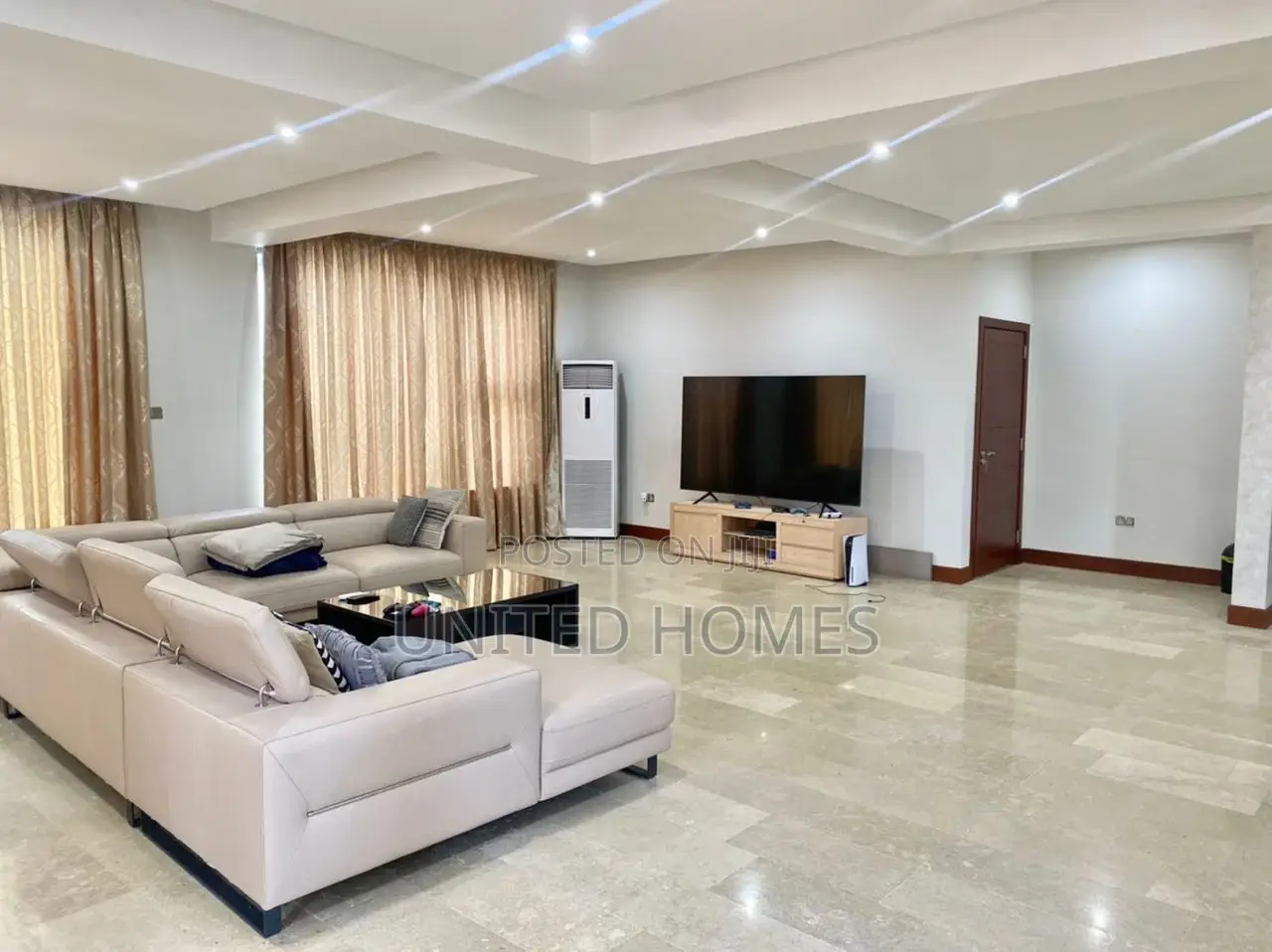 Furnished 7bdrm House in Cantonments for rent