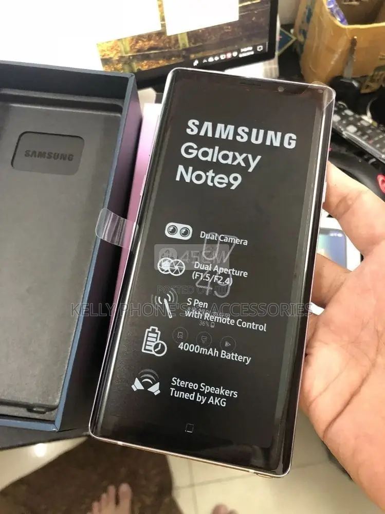 New Samsung Galaxy S7 edge 32 GB Black