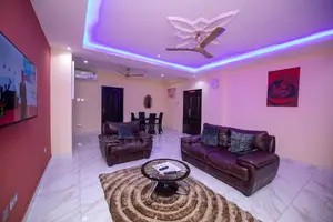 Furnished 2bdrm Apartment in Kwashiema, Lapaz for rent