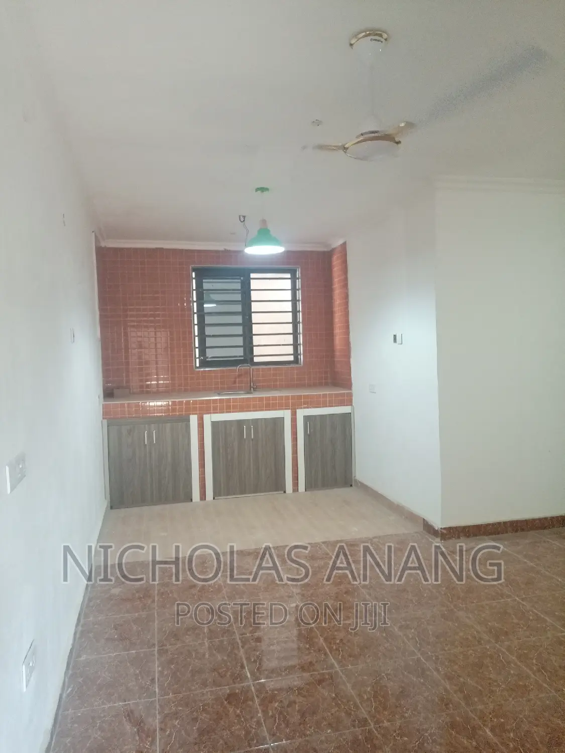 1bdrm Apartment in Dorns Properties, New Town for rent
