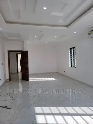 4bdrm House in Testimonial Building, School Junction for sale