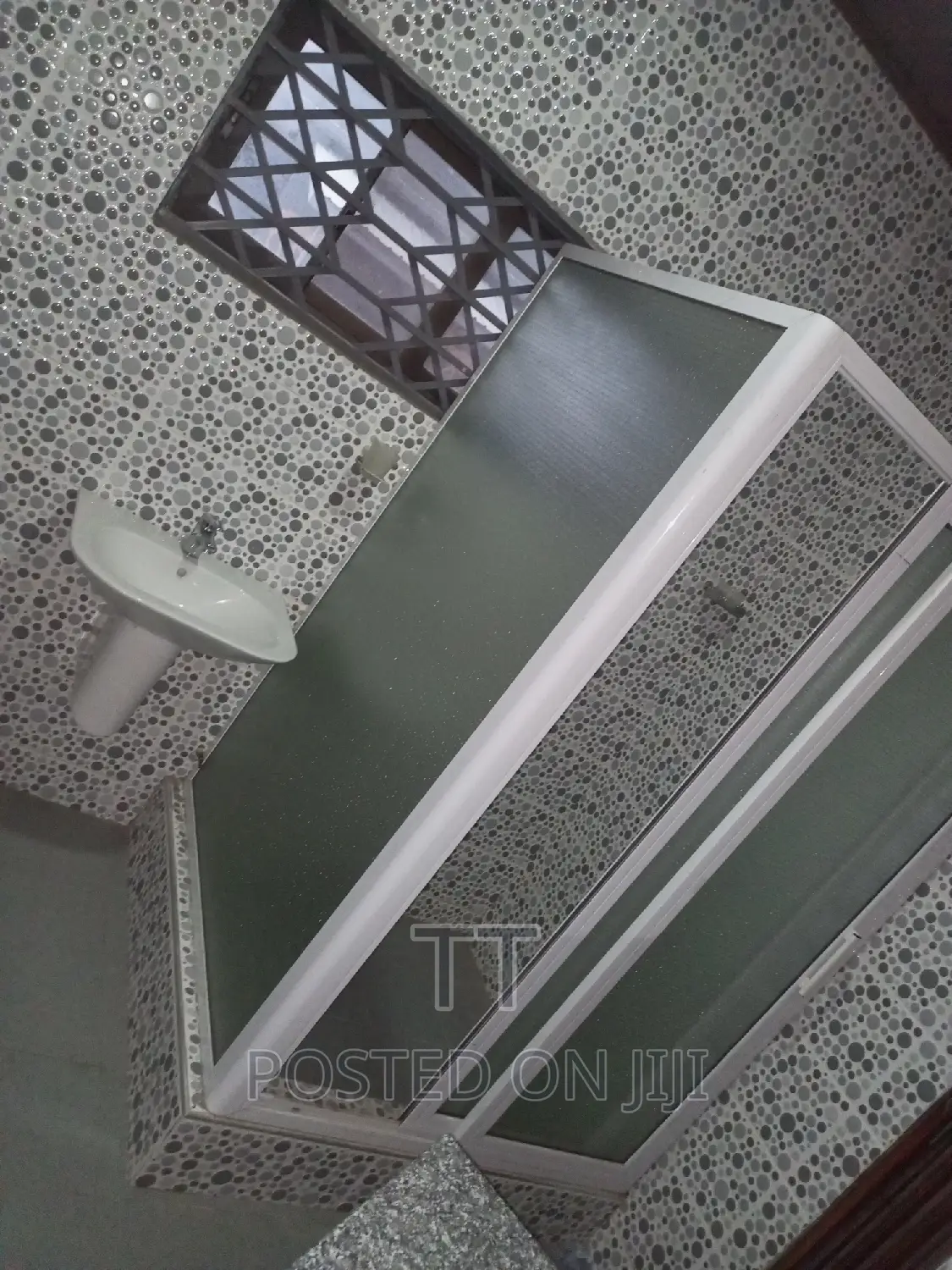 3bdrm House in Spintex Close To End, Coca Cola for rent