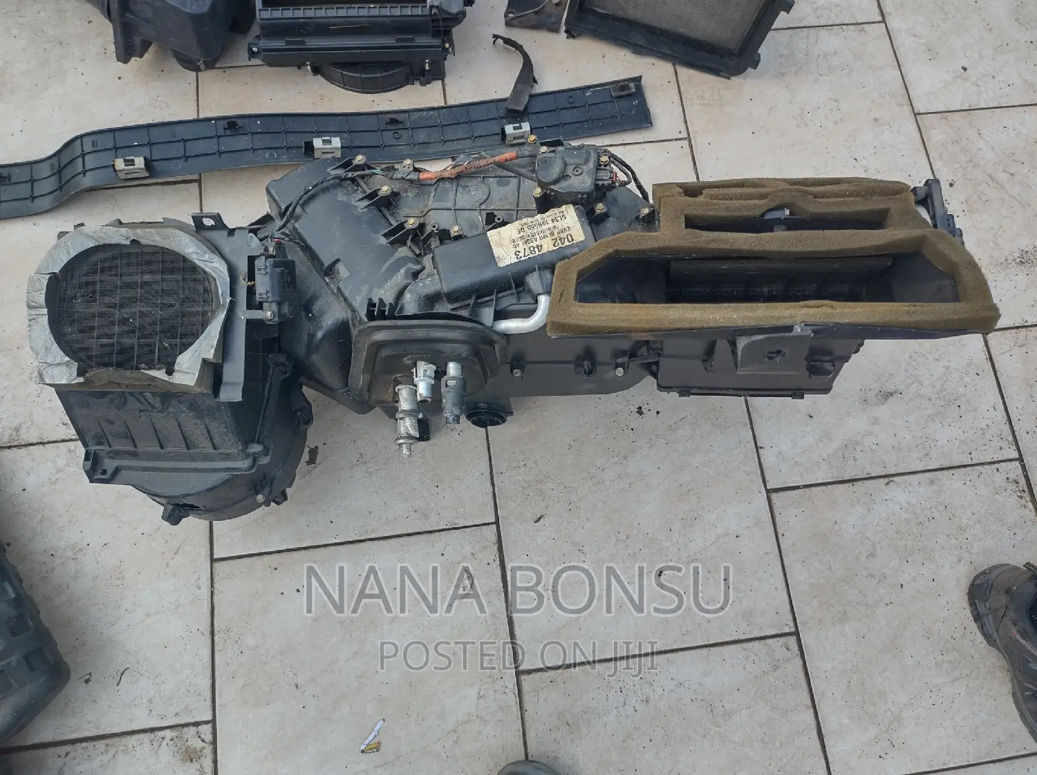 2011 Ford Ranger Evaporator and Housing AB39-19B555-DF