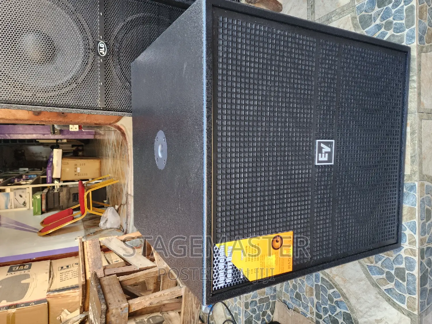 Bass Single Ev