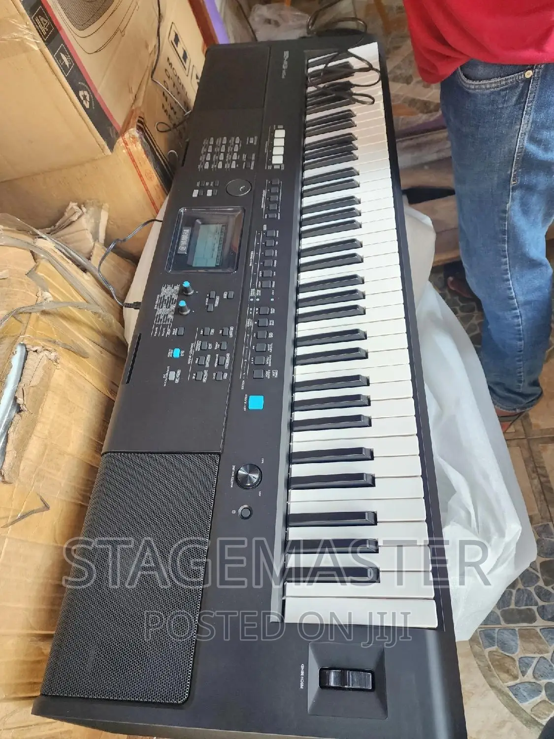 Yamaha PSR Ew 425