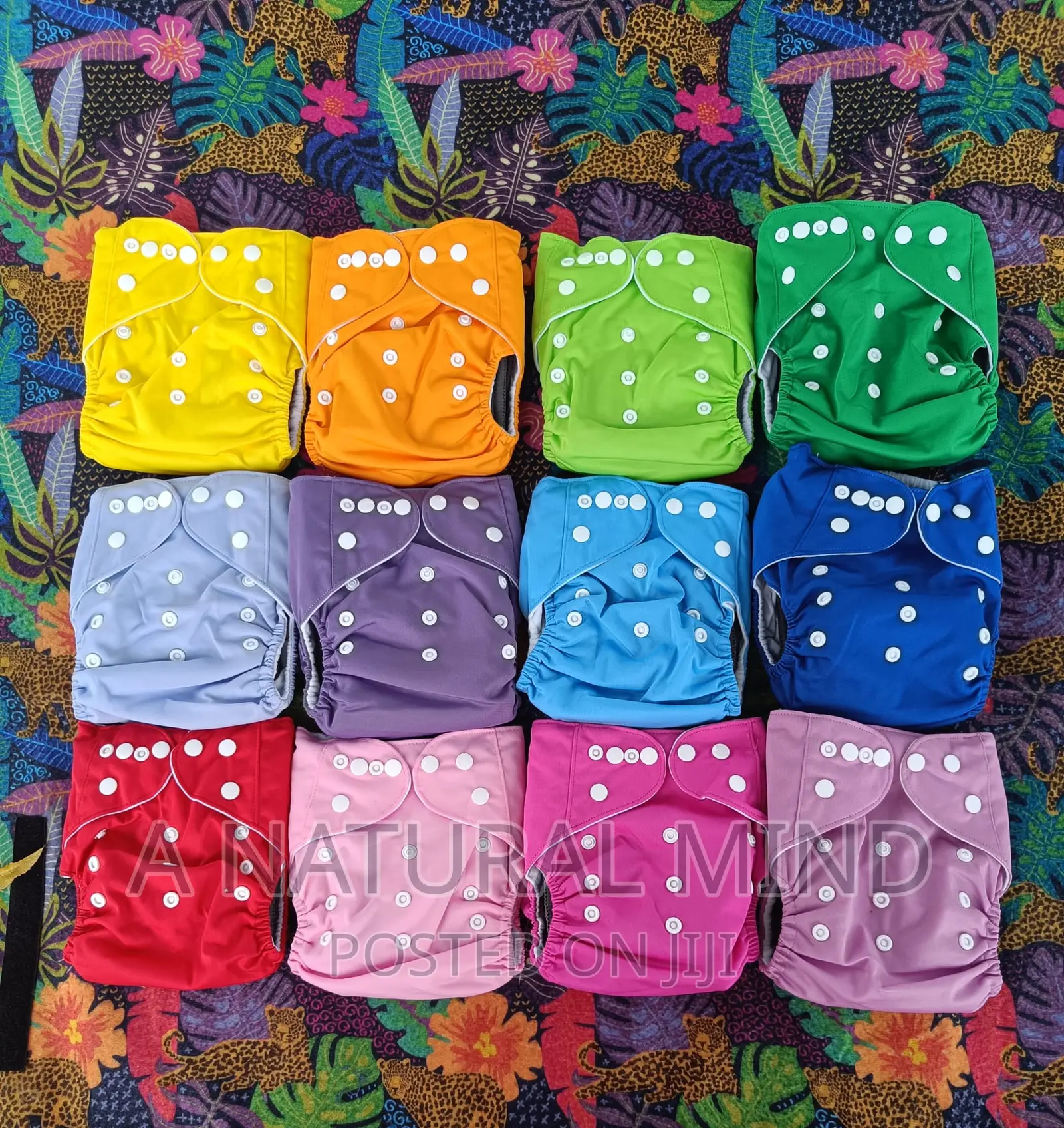 Reusable, Adjustable and Very Absorbable Baby Diapers