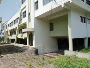 Office Space for Sale at Roman Ridge