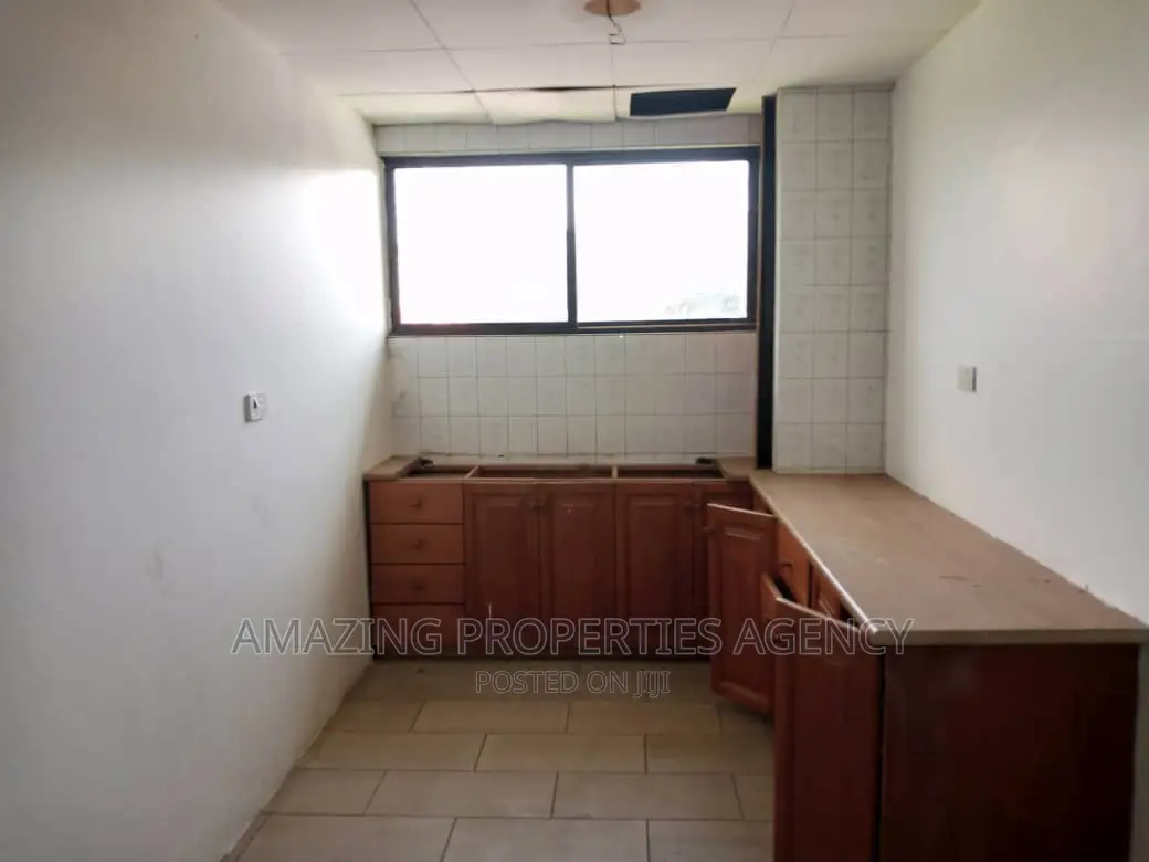 Office Space for Sale at Roman Ridge