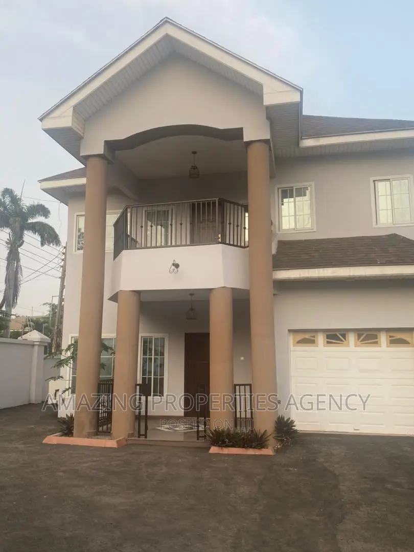 4bdrm Townhouse/Terrace in Cantonments for sale