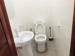 3bdrm House in Spintex for sale