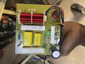 Speaker Crossover (GLS 3way )