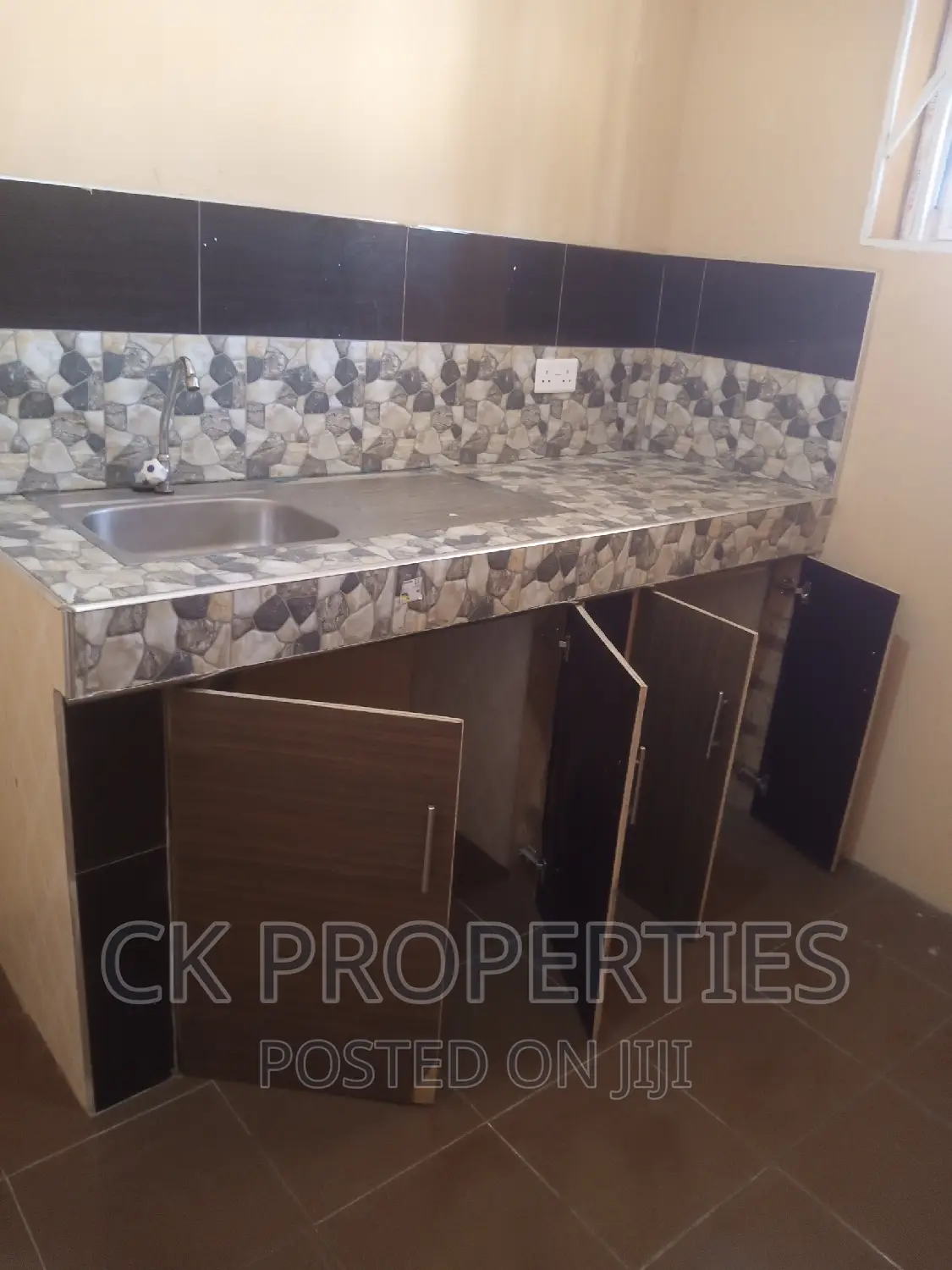 1bdrm Apartment in Dome for rent
