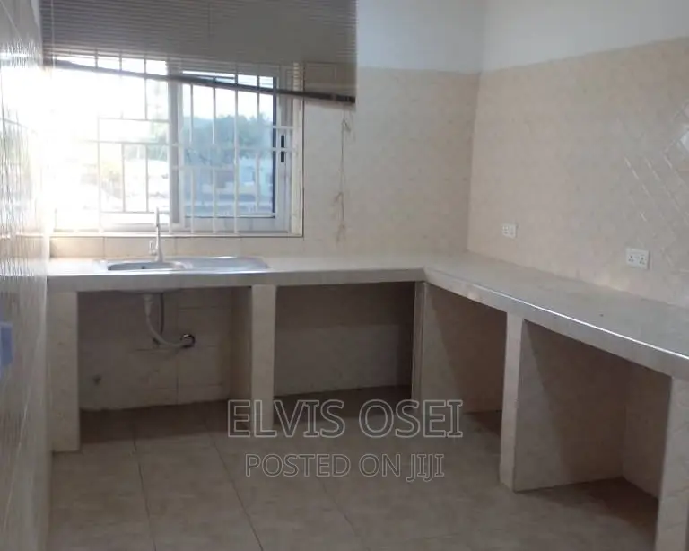 2bdrm Apartment in Barrier Ash Bread, Weija for rent