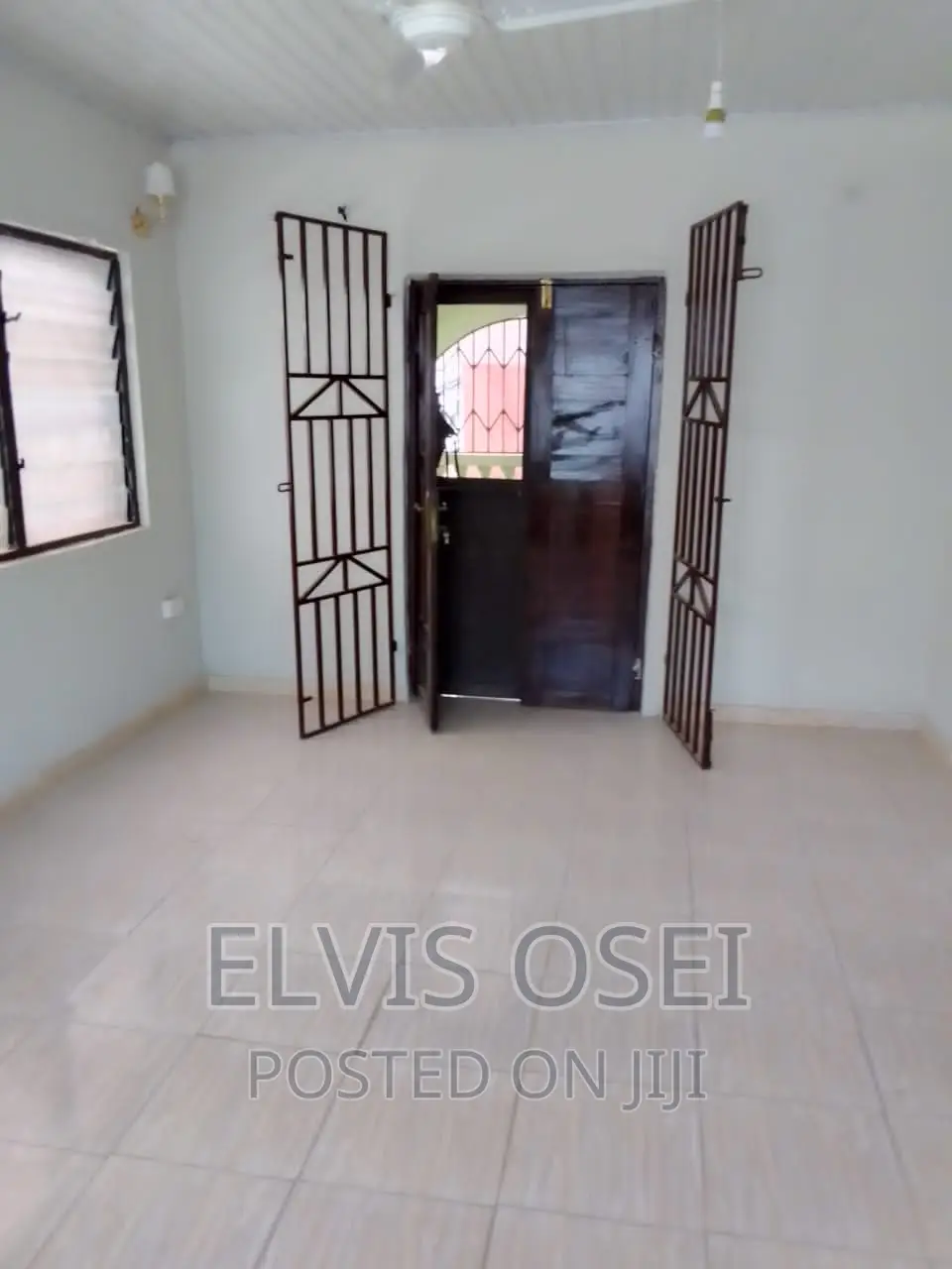3bdrm Apartment in Top Base Gbawe for rent