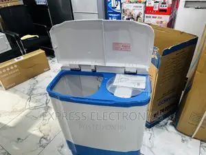 7kg Top—Load—Twin Tub Washing Machine Nasco White