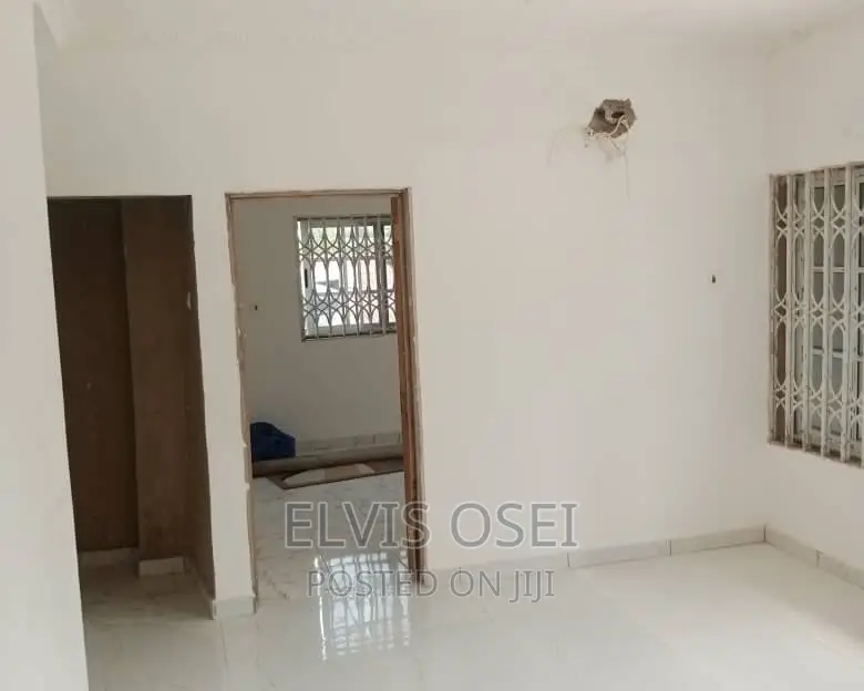 2bdrm Apartment in Scc, Weija for rent