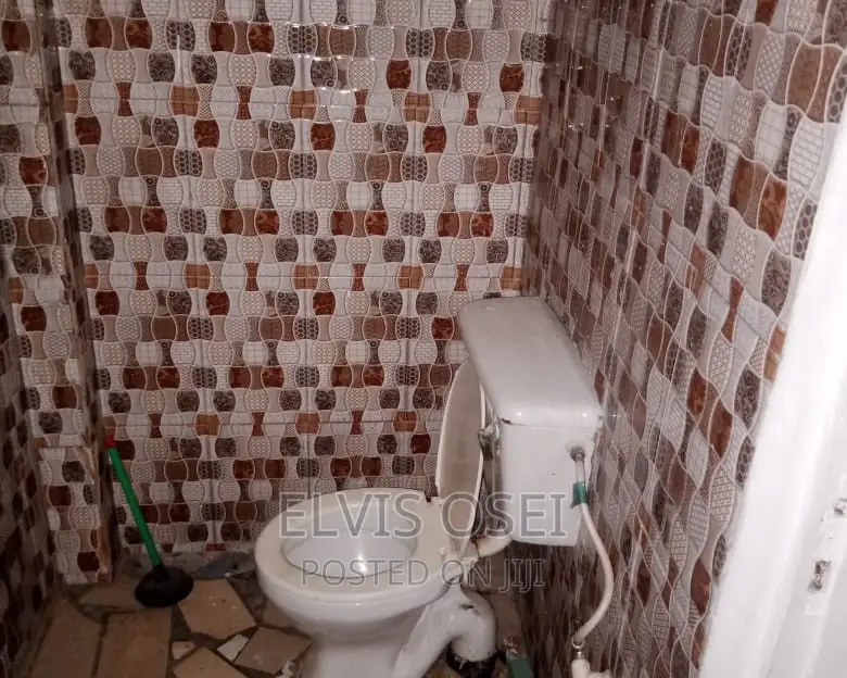 2bdrm Apartment in Scc, Weija for rent