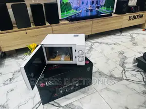 Elegant Design White With Grill Microwave Midea MG720