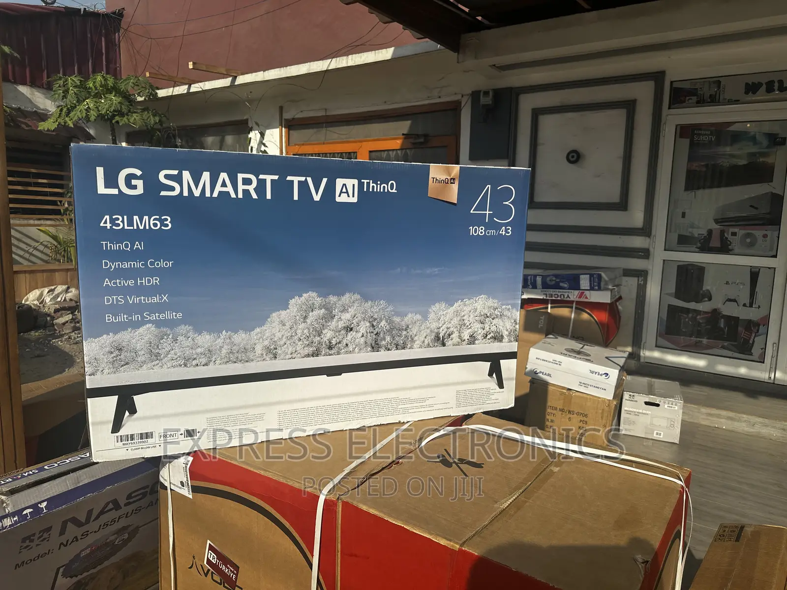 Very Affordable LG Tv FHD Smart Satellite 43”LM637