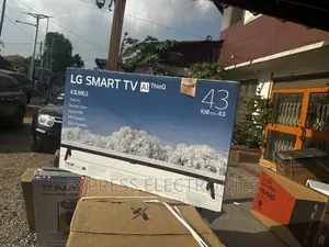 Grab Your Favorite  Lg Tv FHD Smart Satellite 43”LM637