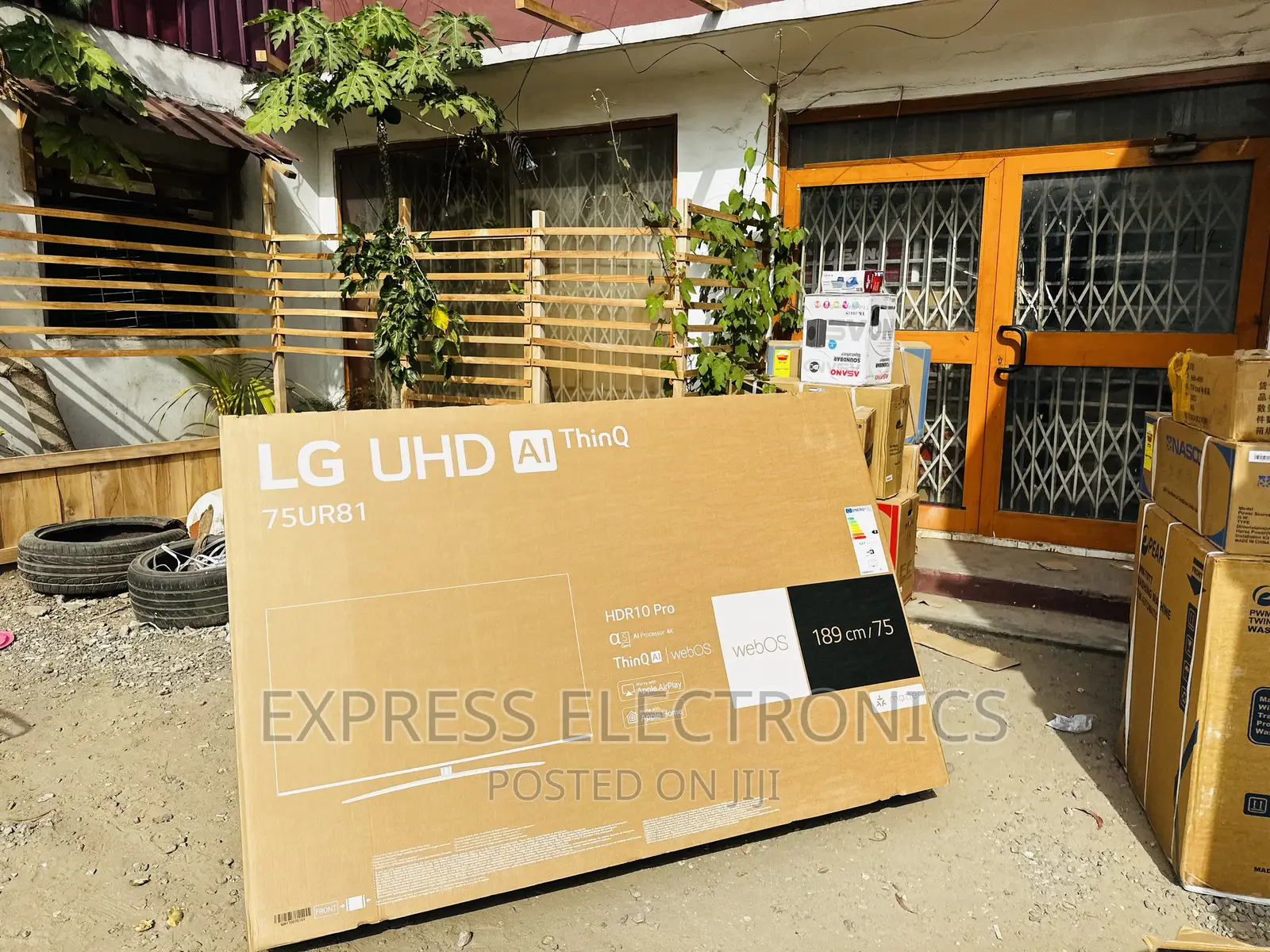 Fantastic Sleek UHD Smart 75”UR81 LG