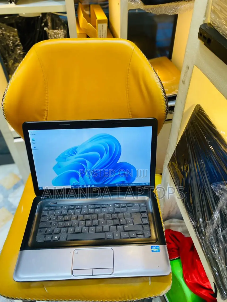 New Laptop HP Compaq Presario M2000 8GB Intel Core I3 HDD+SSD 500GB