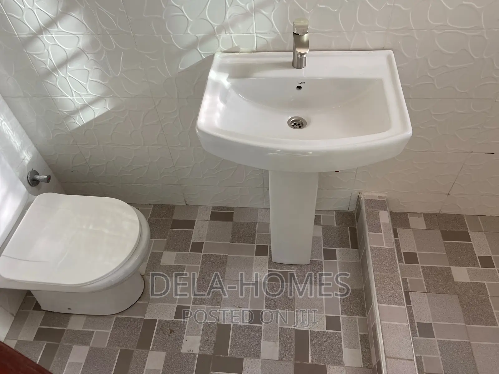 Newly Built HSE for Rent at East-Legon-Hills.