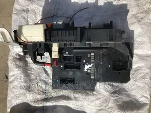 Mercedes Benz C250 (W204) Fuse Box Rear Sam (Module)