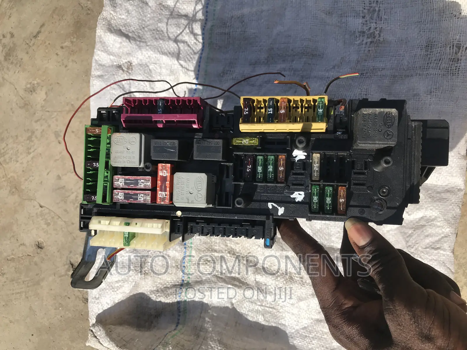 Mercedes Benz C250 (W204) Fuse Box Rear Sam (Module)