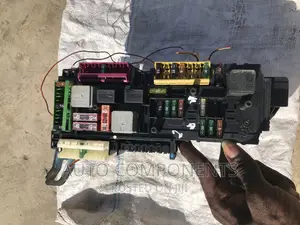 Mercedes Benz C250 (W204) Fuse Box Rear Sam (Module)