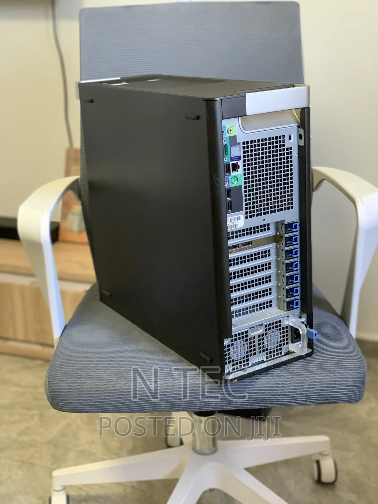 Desktop Computer Dell Precision 3000 32GB Intel Xeon HDD 2T