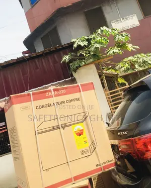 Chestfreezer Durable Electric 247 Liter Zara-220 Singledoor