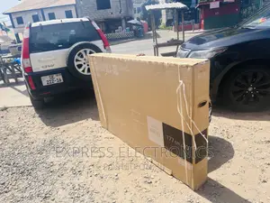 70”UR80 UHD Technology Smart LG Display
