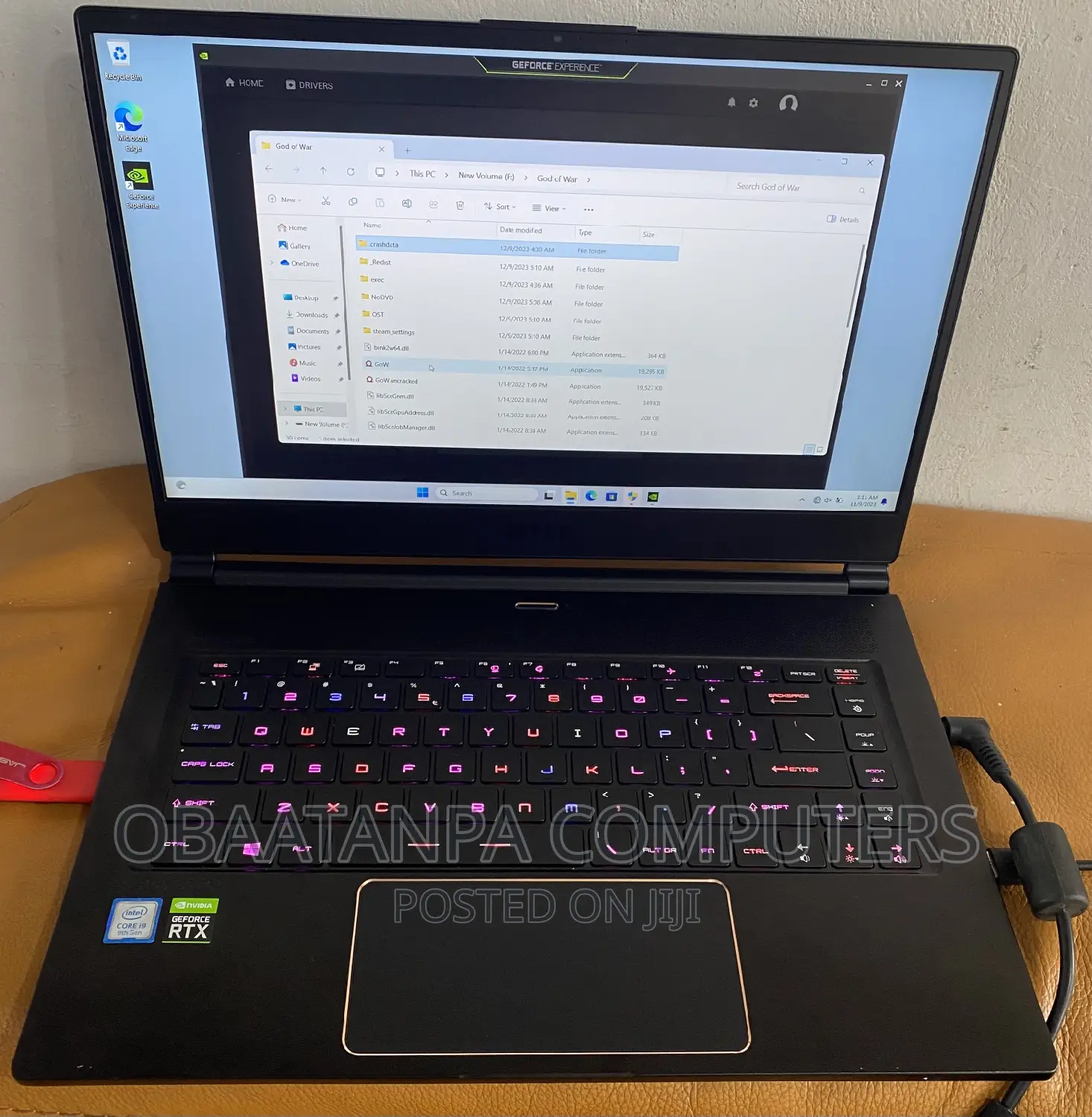 Laptop MSI GS65 Stealth Thin 8RE 16GB Intel Core I9 SSD 512GB