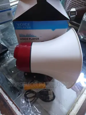 15w 8 to 20 Hours Playing Megaphone