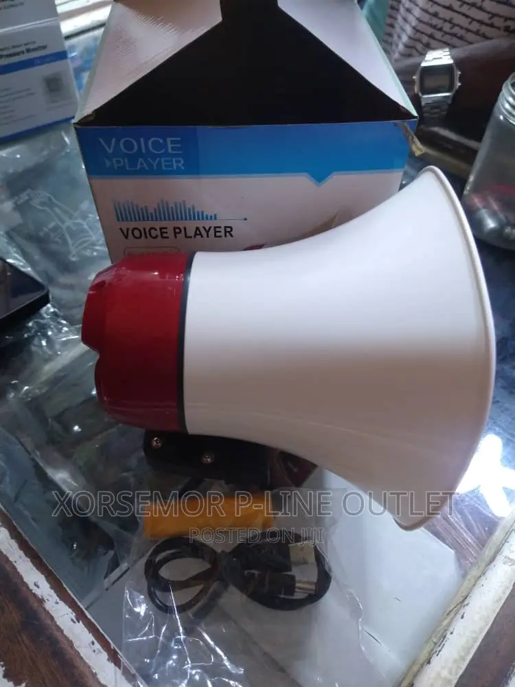 15w 8 to 20 Hours Playing Megaphone