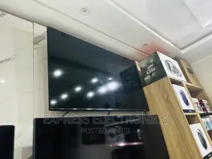 Samsung UHD Smart 50”Au9000,.
