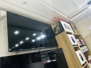 Samsung UHD Smart 50”Au9000,.
