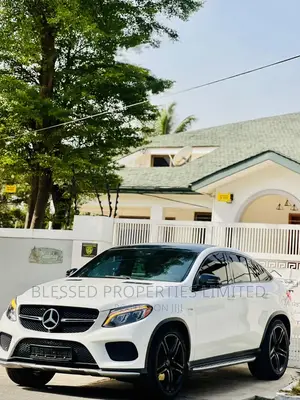 Mercedes-Benz GLE43 2018 White