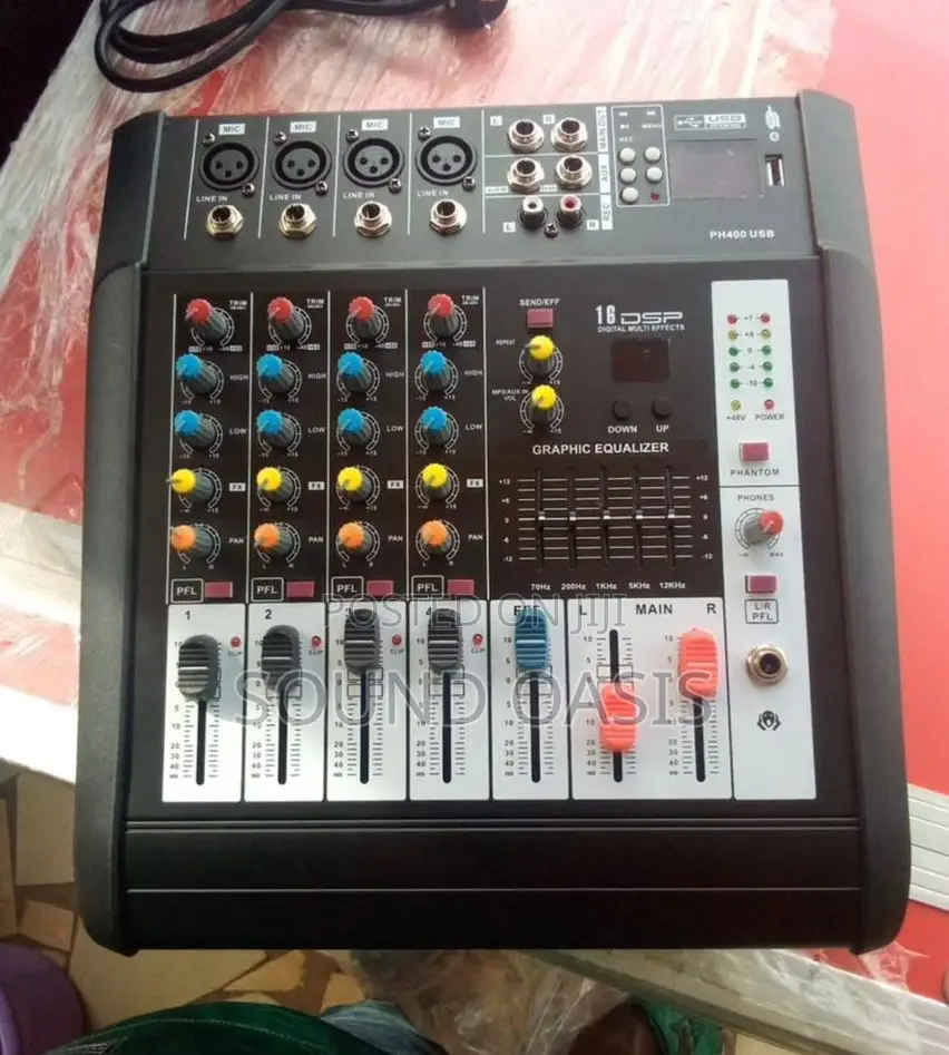 Yamaha PH400 Powered 4channel Mixer