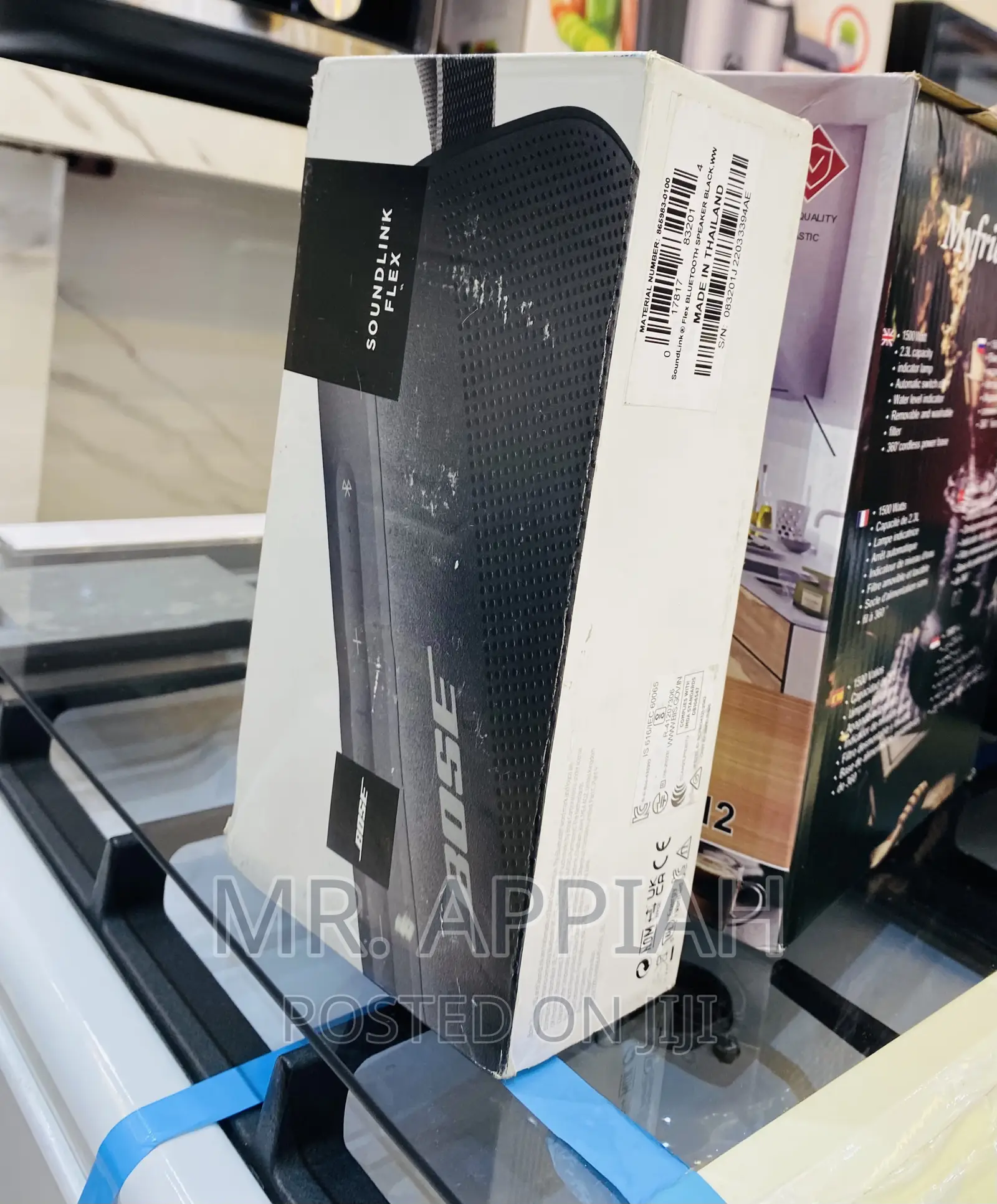 Shop Classic Bose Sound Link FlexRechargeable Speaker,Black