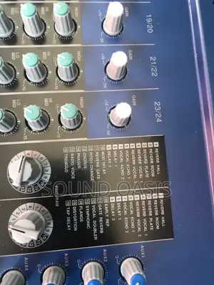 Yamaha Mg24xu Premium Mixing Console